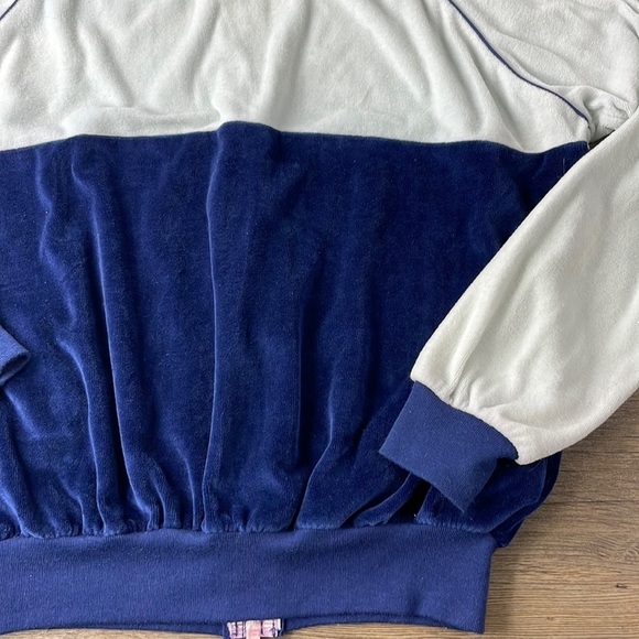 Vintage Cherry Hill Women’s Navy and White Zip Up Velour Sweatshirt, size Large - Picture 11 of 11